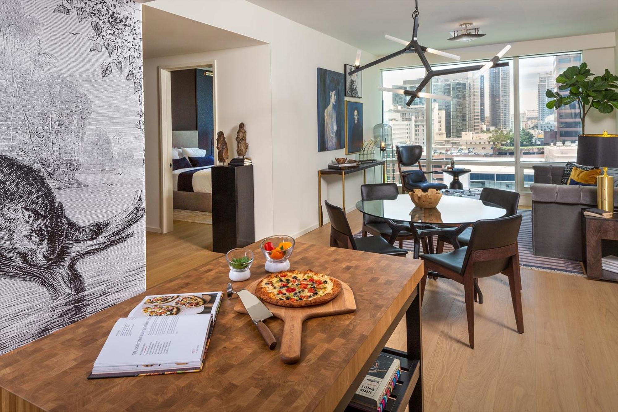 Lavish High-rise 2bed In The Hearth Of Downtown La Los Angeles